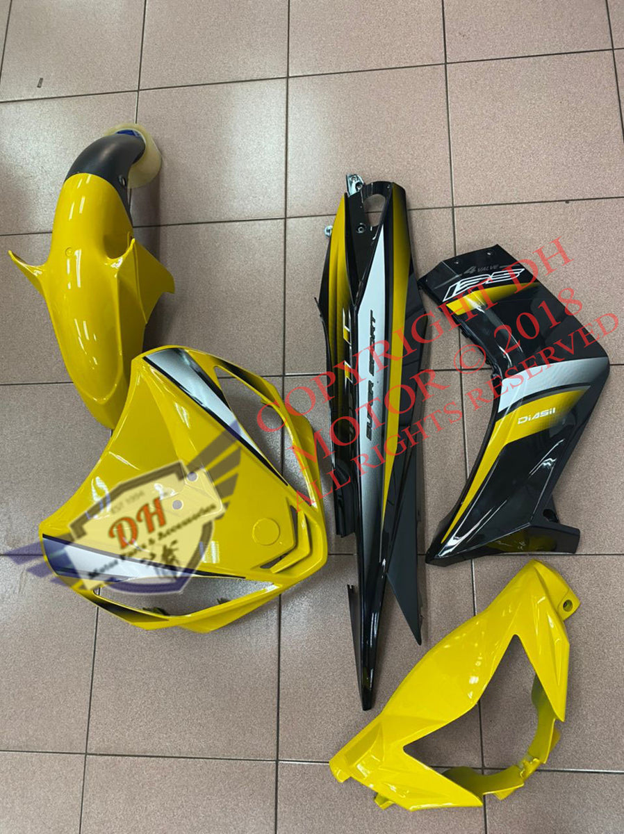 LC135V1YELLOW_BLACK3_1200x1200